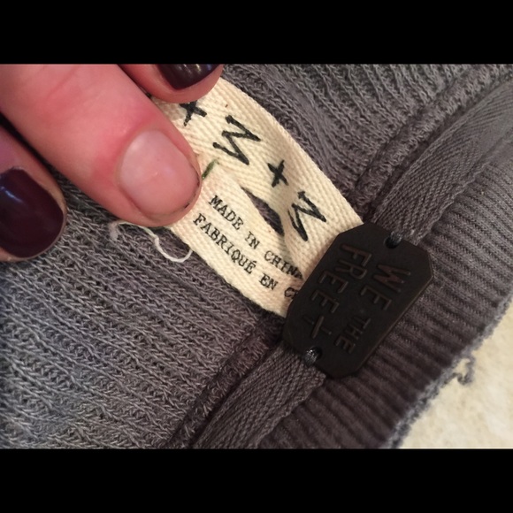 ♥️Free People Embroidered Henley M Make an offer - Picture 8 of 11